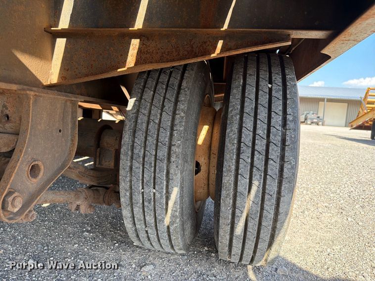 image for item EW8699 2012 Interstate equipment trailer