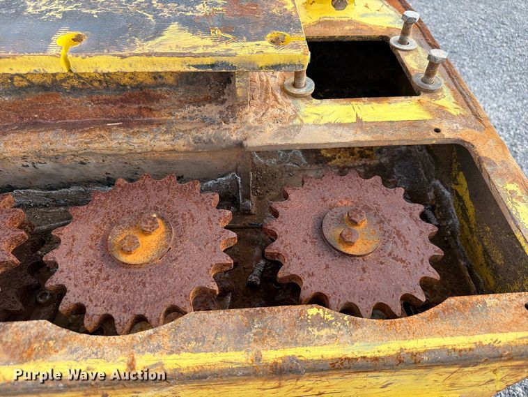 image for item EW8771 (4) excavator padding buckets