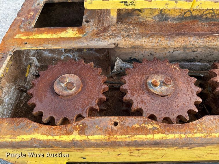 image for item EW8771 (4) excavator padding buckets