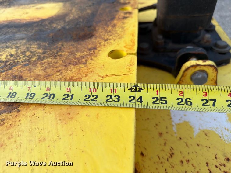 image for item EW8771 (4) excavator padding buckets