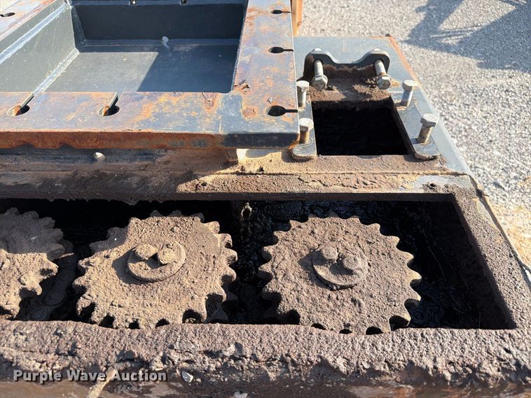 image for item EW8771 (4) excavator padding buckets