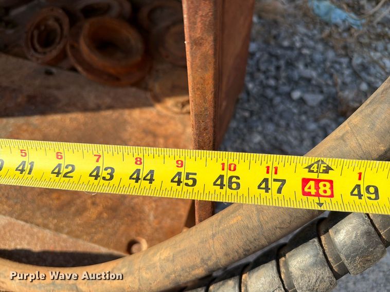 image for item EW8771 (4) excavator padding buckets