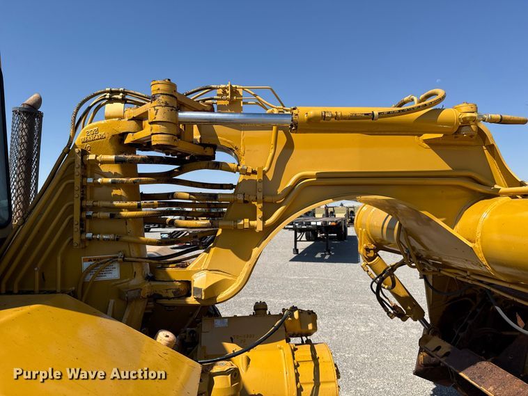 image for item EW8773 2008 Caterpillar 613C II elevating scraper