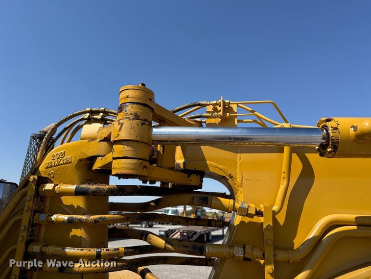 image for item EW8773 2008 Caterpillar 613C II elevating scraper