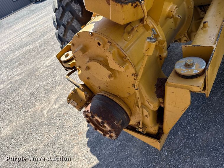 image for item EW8773 2008 Caterpillar 613C II elevating scraper