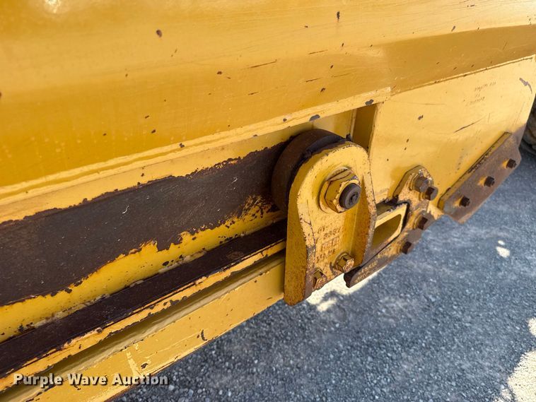 image for item EW8773 2008 Caterpillar 613C II elevating scraper