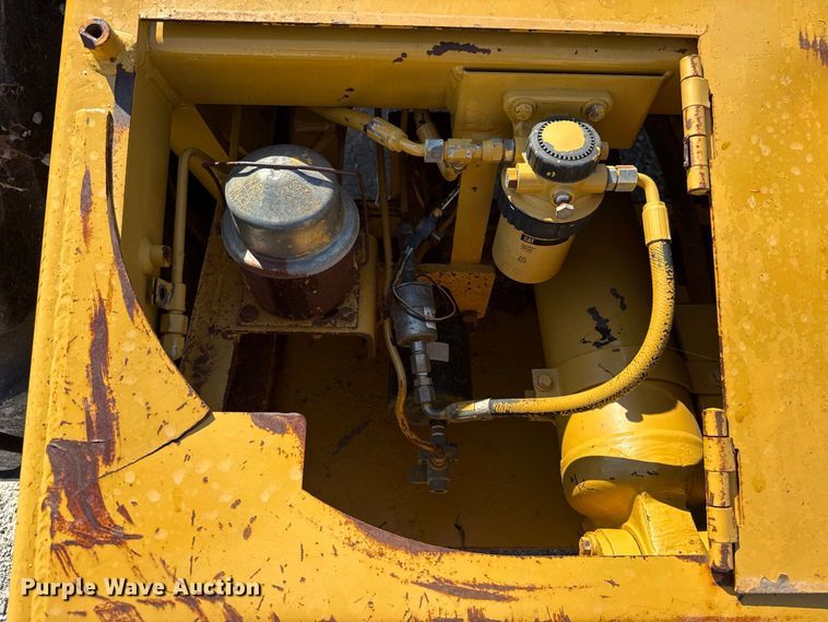 image for item EW8773 2008 Caterpillar 613C II elevating scraper