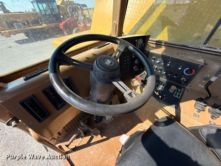 image for item EW8773 2008 Caterpillar 613C II elevating scraper