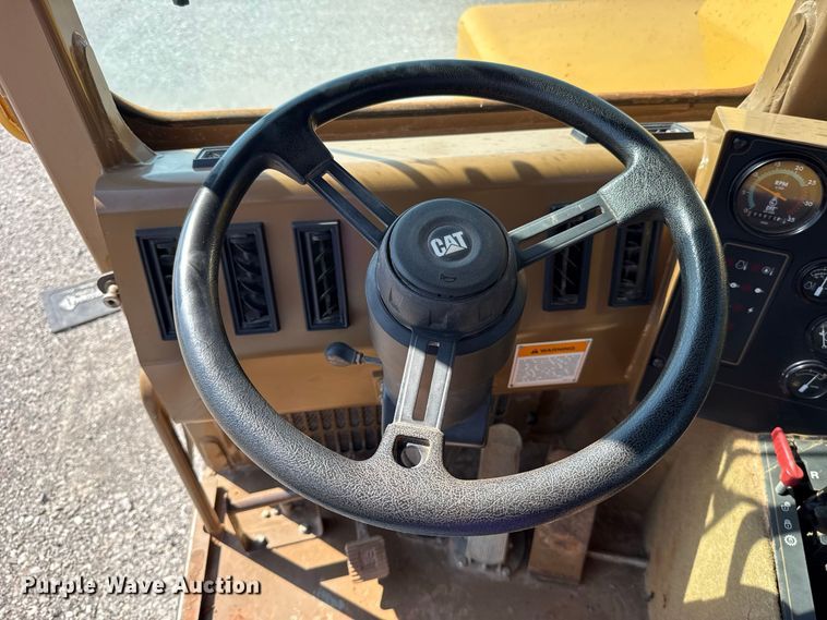 image for item EW8773 2008 Caterpillar 613C II elevating scraper