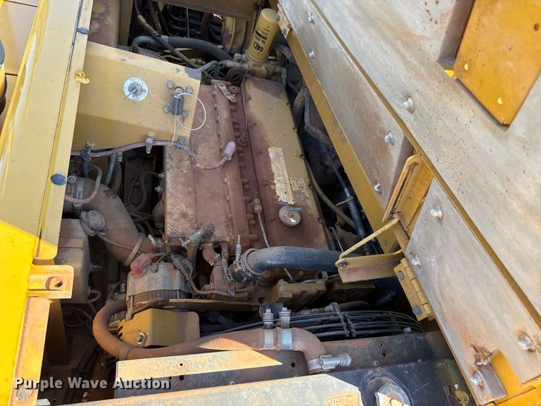 image for item EW8773 2008 Caterpillar 613C II elevating scraper