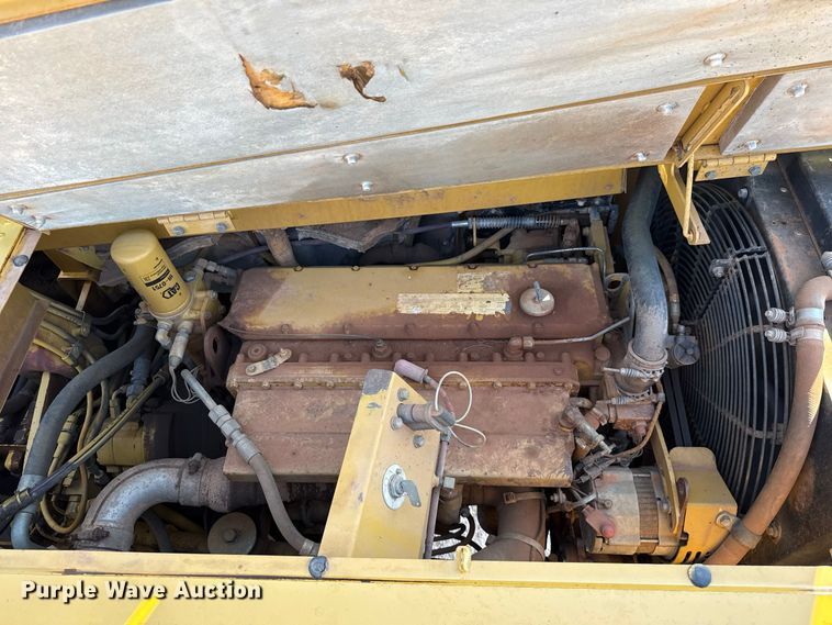 image for item EW8773 2008 Caterpillar 613C II elevating scraper