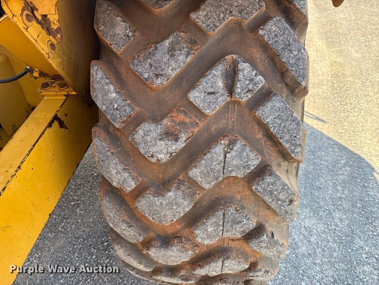 image for item EW8773 2008 Caterpillar 613C II elevating scraper