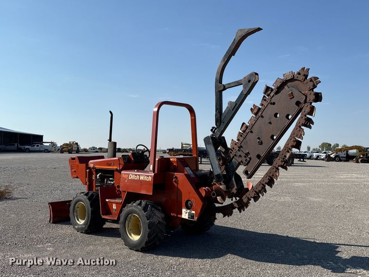 image for item EW8774 1995 Ditch Witch 5110DD trencher