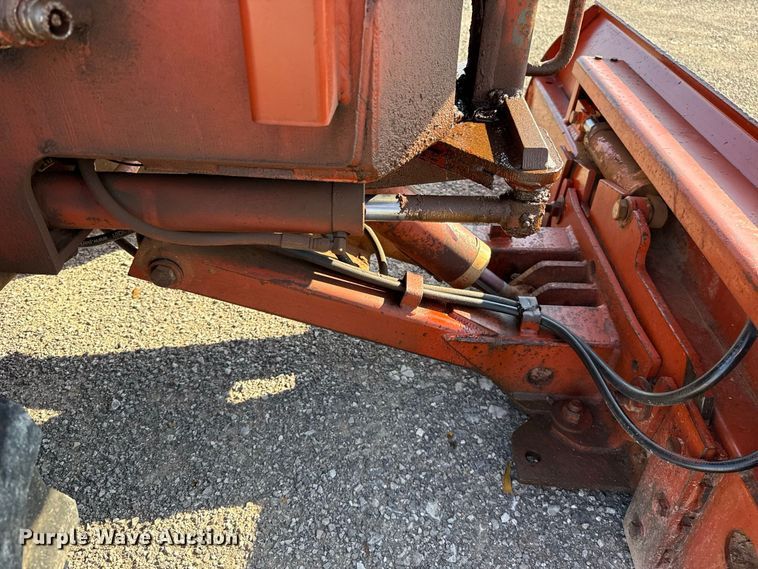 image for item EW8774 1995 Ditch Witch 5110DD trencher