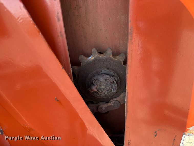 image for item EW8774 1995 Ditch Witch 5110DD trencher