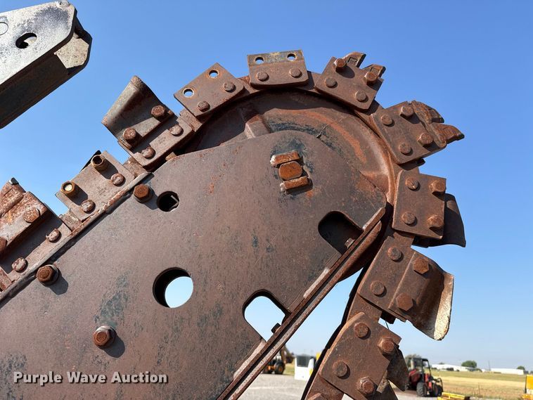 image for item EW8774 1995 Ditch Witch 5110DD trencher