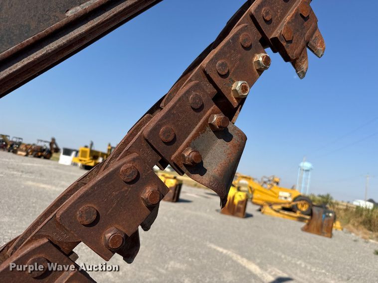 image for item EW8774 1995 Ditch Witch 5110DD trencher