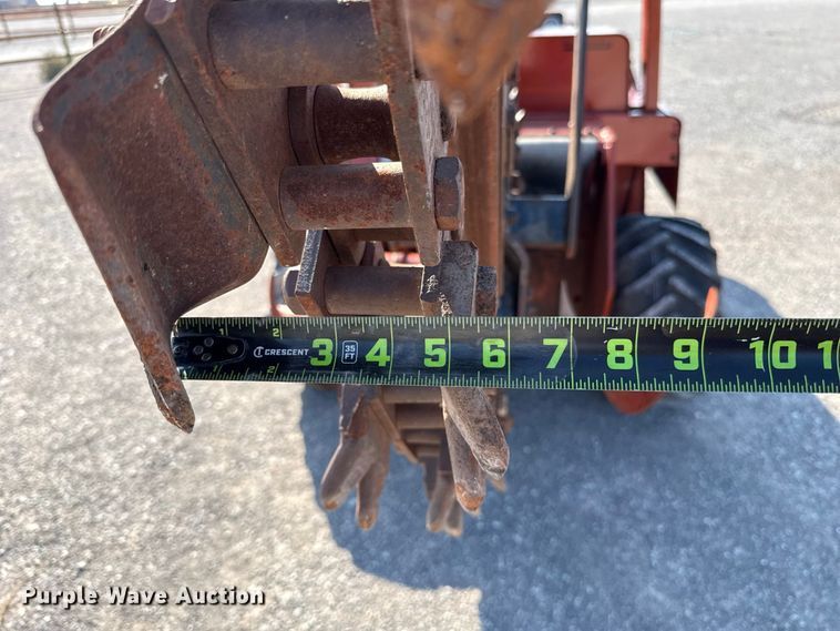 image for item EW8774 1995 Ditch Witch 5110DD trencher