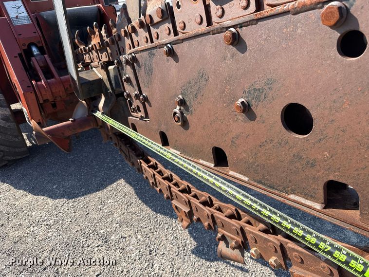 image for item EW8774 1995 Ditch Witch 5110DD trencher