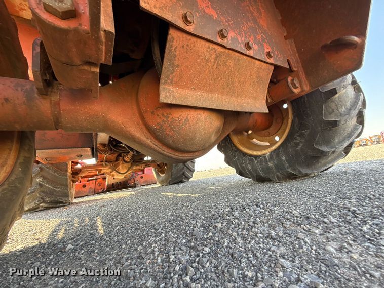 image for item EW8774 1995 Ditch Witch 5110DD trencher