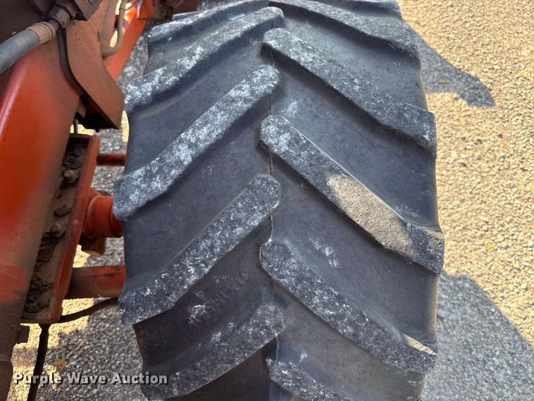 image for item EW8774 1995 Ditch Witch 5110DD trencher