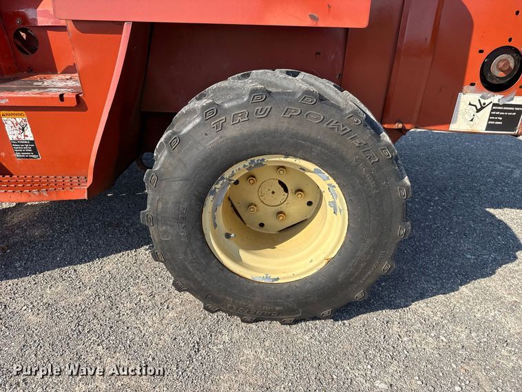 image for item EW8774 1995 Ditch Witch 5110DD trencher