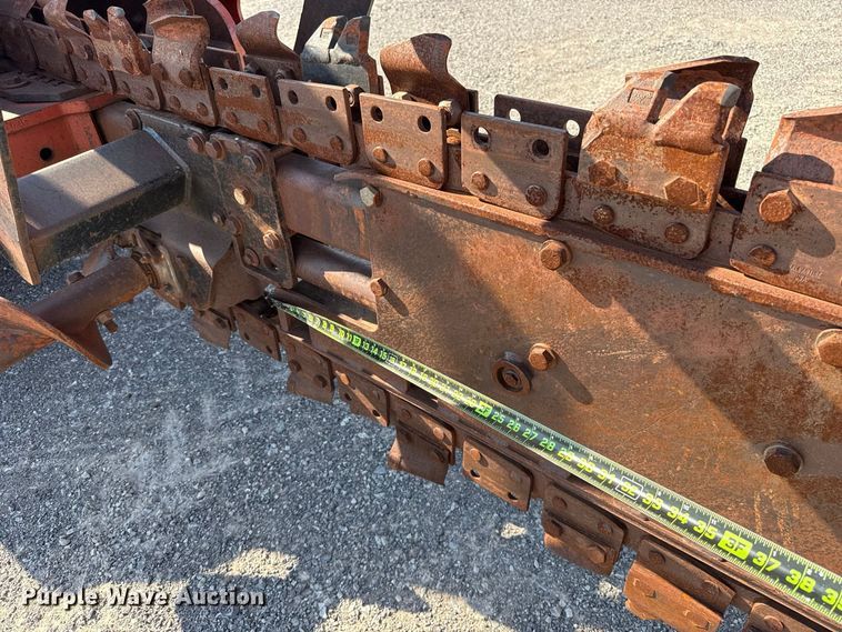 image for item EW8775 2002 Ditch Witch RT90H trencher