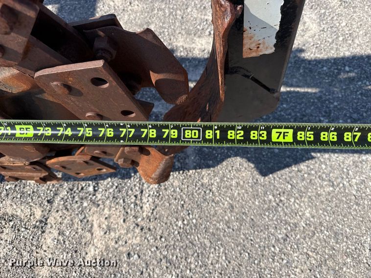 image for item EW8775 2002 Ditch Witch RT90H trencher
