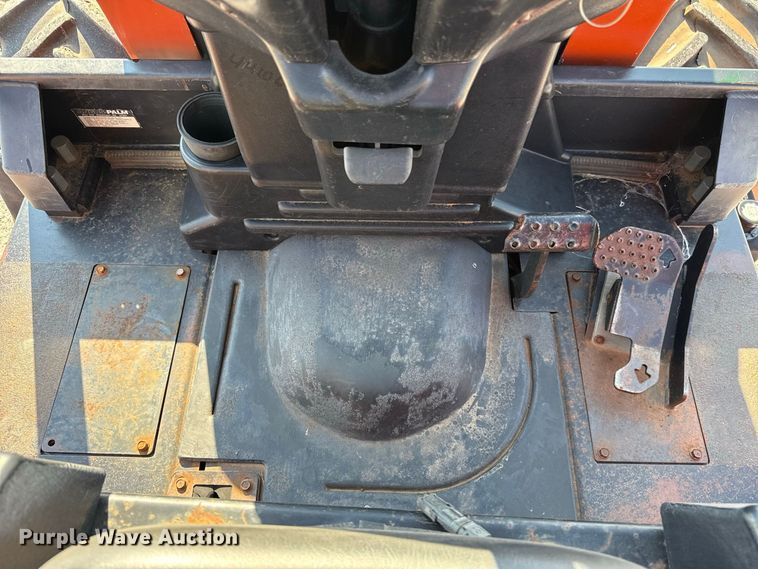 image for item EW8775 2002 Ditch Witch RT90H trencher