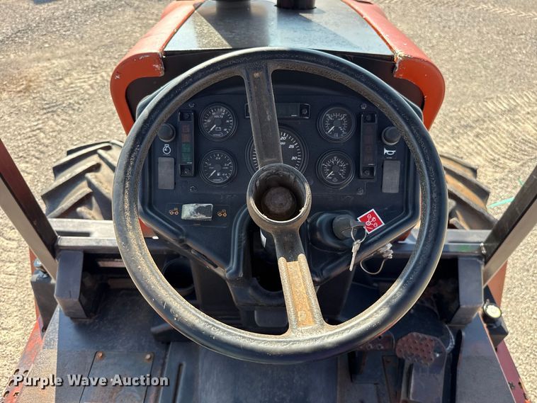 image for item EW8775 2002 Ditch Witch RT90H trencher