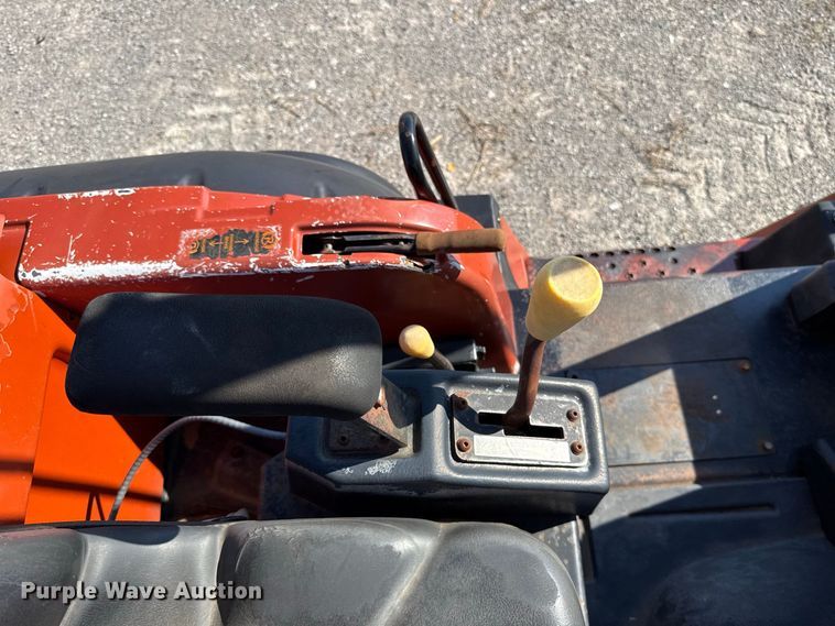 image for item EW8775 2002 Ditch Witch RT90H trencher