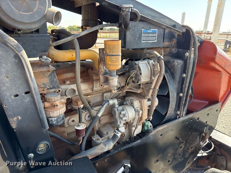image for item EW8775 2002 Ditch Witch RT90H trencher