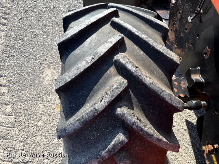image for item EW8775 2002 Ditch Witch RT90H trencher
