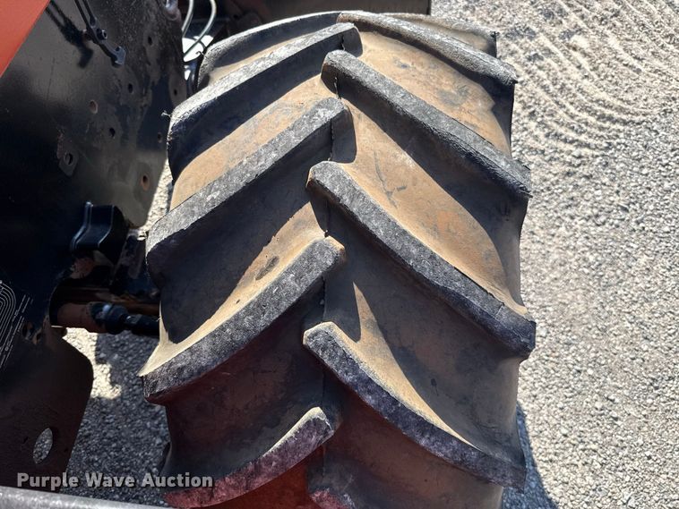 image for item EW8775 2002 Ditch Witch RT90H trencher