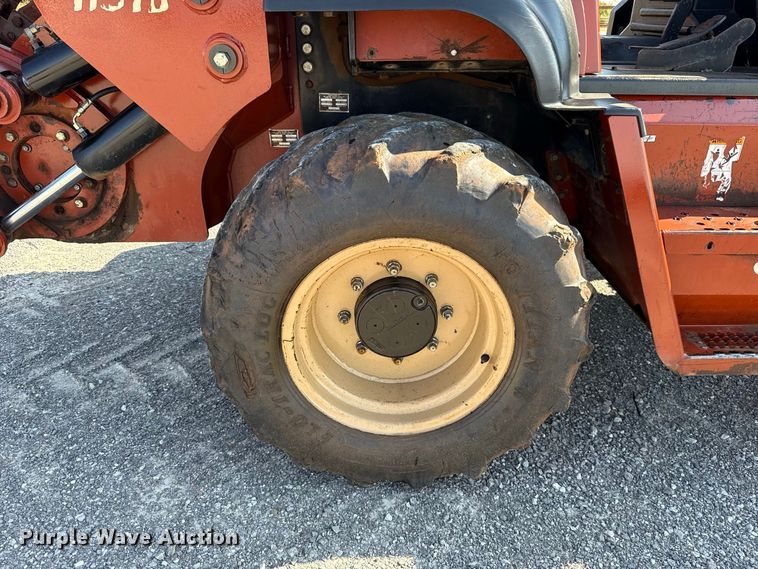 image for item EW8775 2002 Ditch Witch RT90H trencher