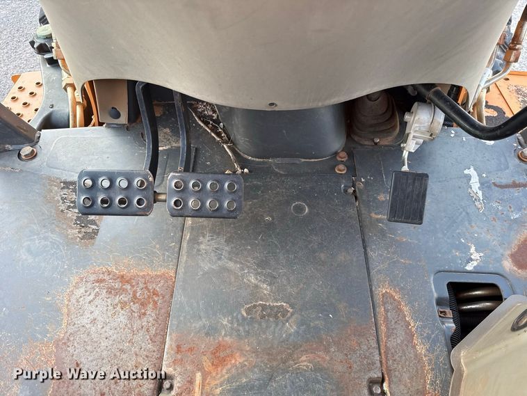 image for item EW8779 2015 Case 580N backhoe