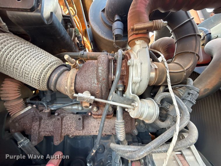 image for item EW8779 2015 Case 580N backhoe