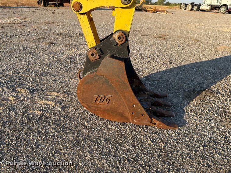 image for item EW8780 2017 Yanmar VIO35-6A mini excavator