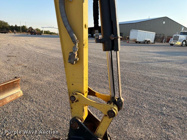 image for item EW8780 2017 Yanmar VIO35-6A mini excavator