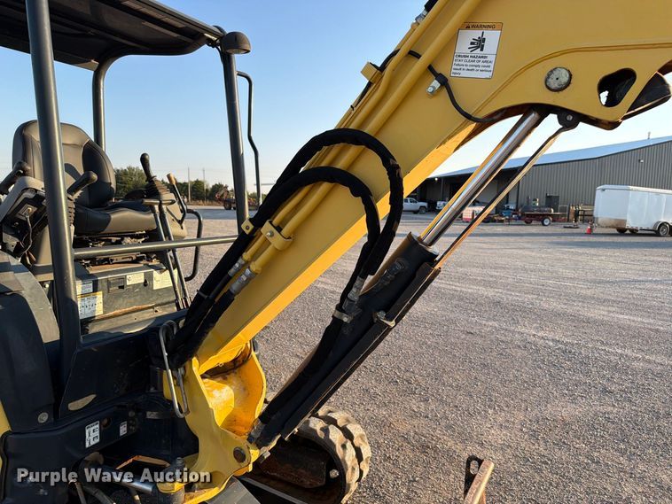 image for item EW8780 2017 Yanmar VIO35-6A mini excavator