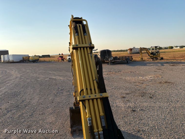 image for item EW8780 2017 Yanmar VIO35-6A mini excavator