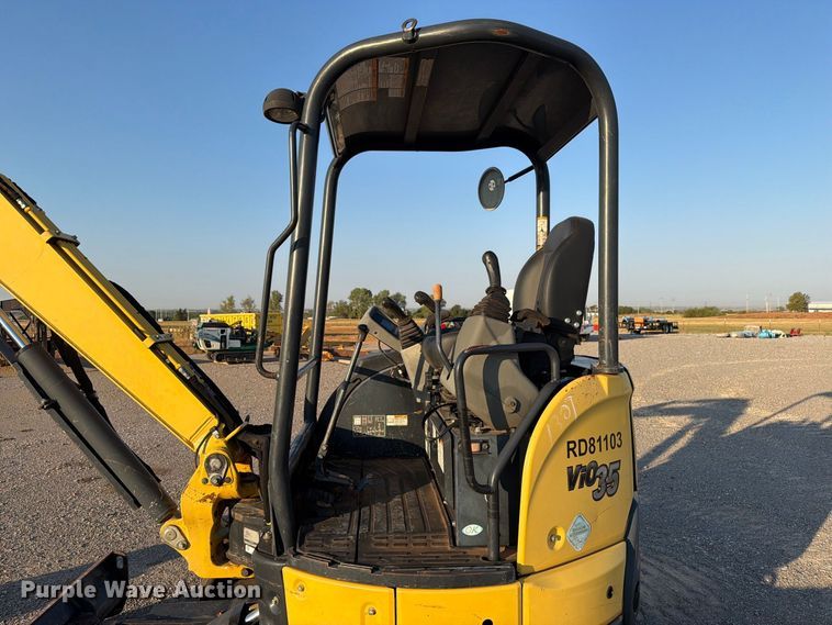 image for item EW8780 2017 Yanmar VIO35-6A mini excavator