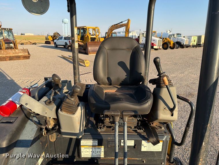 image for item EW8780 2017 Yanmar VIO35-6A mini excavator
