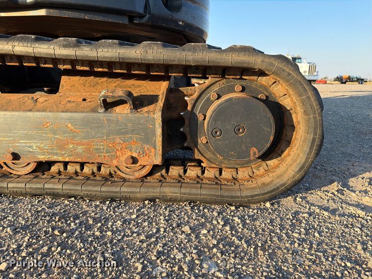 image for item EW8780 2017 Yanmar VIO35-6A mini excavator