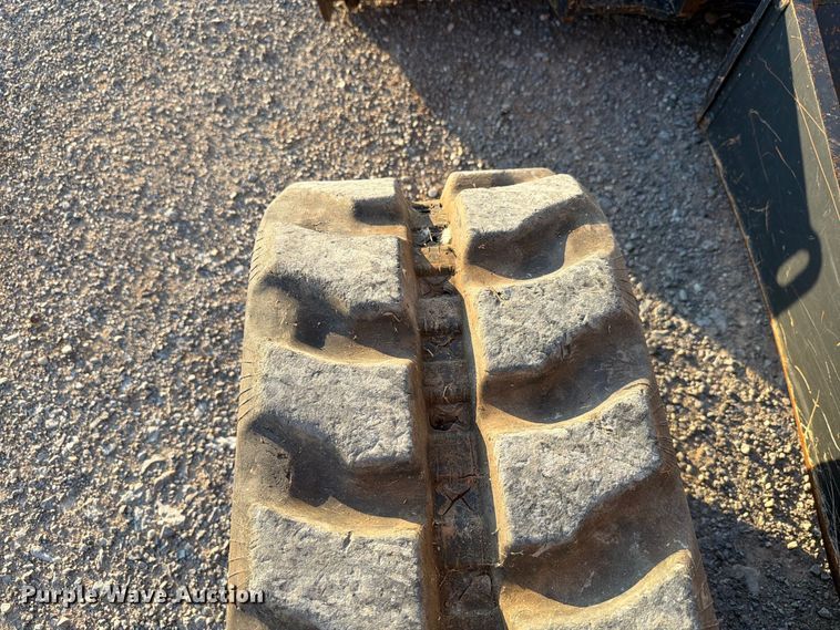 image for item EW8780 2017 Yanmar VIO35-6A mini excavator