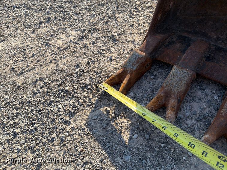 image for item EW8781 2021 Yanmar SV40 mini excavator
