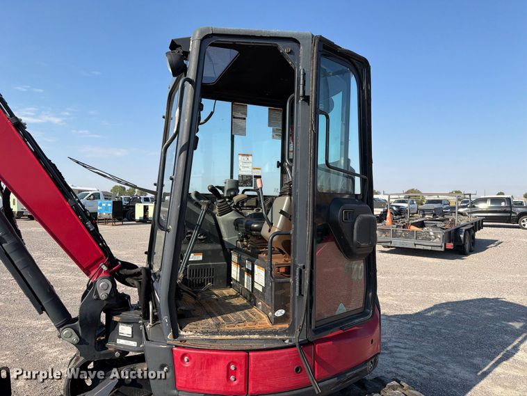 image for item EW8782 2021 Yanmar SC40 mini excavator