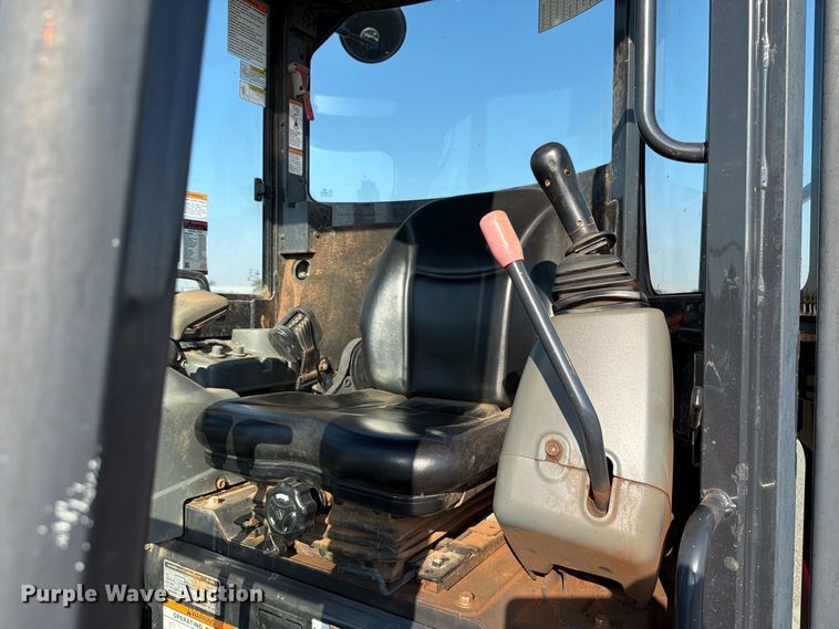 image for item EW8782 2021 Yanmar SC40 mini excavator