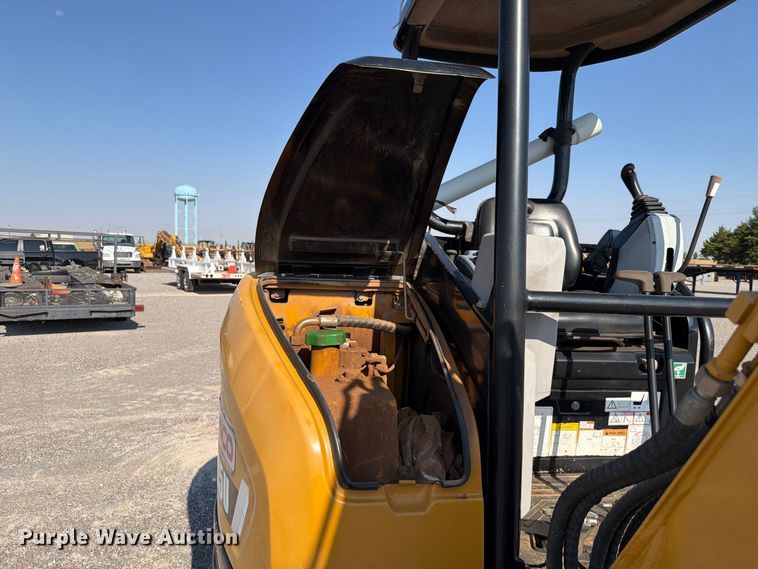 image for item EW8783 2018 Sany SY35U mini excavator