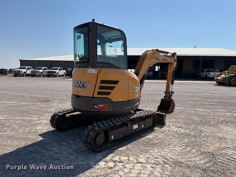 image for item EW8784 2016 Sany SY35U mini excavator